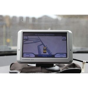 Garmin Nuvi 700 Series GPS with accessories - No Box